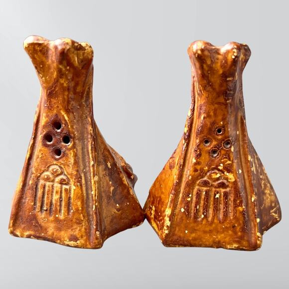 Vintage Ceramic Tipi Salt & Pepper Shaker - Picture 3 of 4